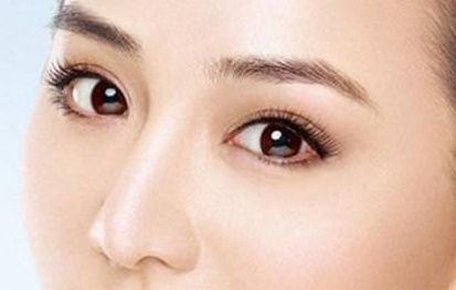 郭金冉做雙眼皮的價格及成功案例揭秘