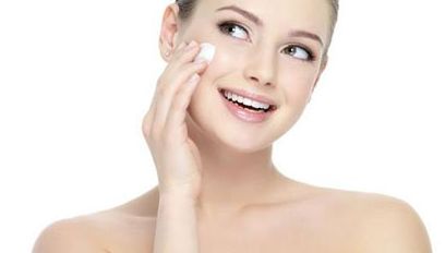 成都恩喜整形醫(yī)院的隆鼻效果如何？長達90天的變化細節(jié)圖揭秘