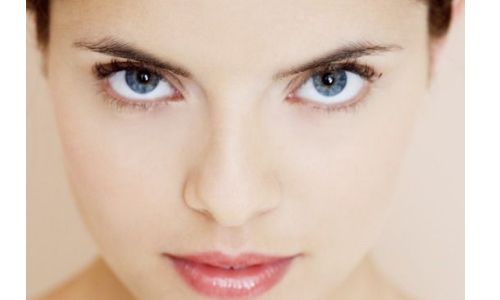 黃久佐修復(fù)雙眼皮提肌的效果如何？案例分析和費(fèi)用信息詳解！