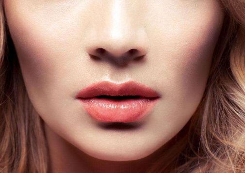 青島整形醫(yī)生高超技藝，雙眼皮、隆鼻、隆胸等多種手術(shù)選擇豐富！