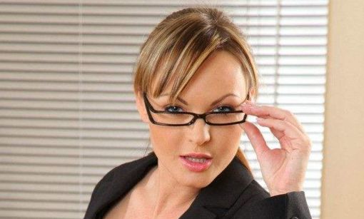 武漢同濟醫(yī)院整形項目價格大揭秘，吸脂、隆胸、植發(fā)費用一覽表！