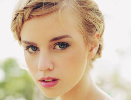 上海第九人民醫(yī)院眼袋去哪個(gè)醫(yī)生好？費(fèi)用如何？丁偉醫(yī)生評價(jià)分享