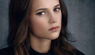 軍訓(xùn)后的肌膚恢復(fù)，6步驟助你輕松美白！