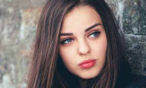 隆鼻需謹慎：女子熟人店遭遇注射不明物，引發(fā)腫脹不適