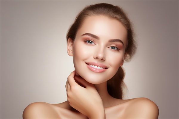 北京比較好的雙眼皮修復(fù)醫(yī)生推薦2024：楊欣,趙延勇,楊慶華收費合理效果顯著