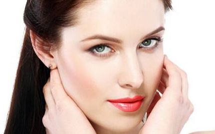 福州資深整形美容專家吳正思剖析藝美雙眼皮