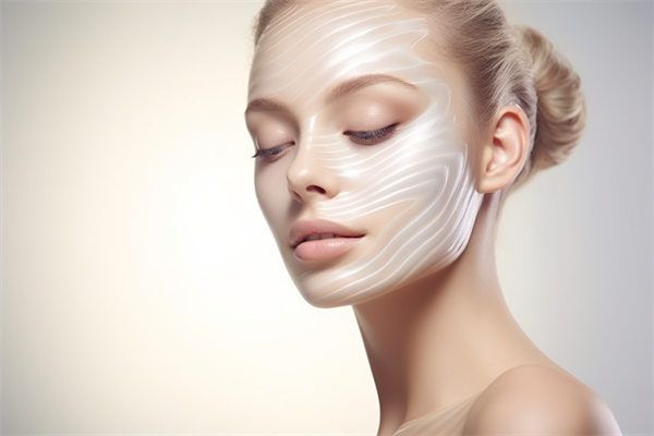 雙眼皮手術(shù)后冰敷熱敷正確順序