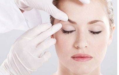 2024北京激光去眼袋醫(yī)院專家大排名：協(xié)和黃渭青口碑如何？