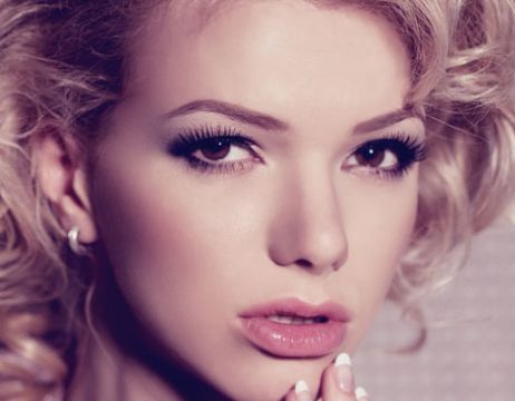 面部抽脂后出現(xiàn)臉型變化，如何應(yīng)對？