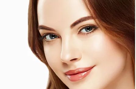 上海著名額頭縮小整形醫(yī)院推薦：專業(yè)技術(shù)備受好評，口碑醫(yī)院為您解決煩惱