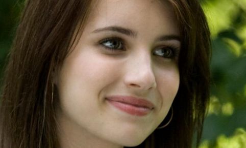 痘痘平滑額紋，秀發(fā)高扎顯青春