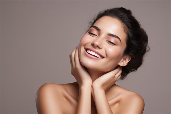 近視矯正四大手術(shù)：全飛秒、半飛秒、全激光、晶體植入?yún)^(qū)別詳解