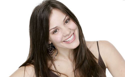 葉美人自體脂肪填充全臉，1 個(gè)半月后判若兩人