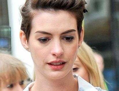 長(zhǎng)沙植發(fā)價(jià)格公開(kāi)！揭秘正規(guī)植發(fā)機(jī)構(gòu)收費(fèi)標(biāo)準(zhǔn)