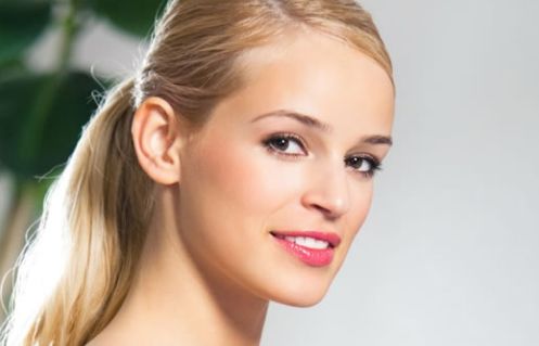 告別腫脹困擾：隆鼻術(shù)后快速消腫指南