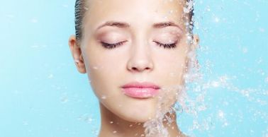 11月22日，云南醫(yī)生見面會與高端美容定制盛大啟幕