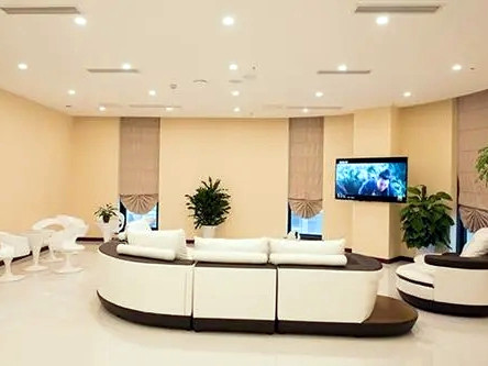 成都景華醫(yī)學(xué)美容門(mén)診部