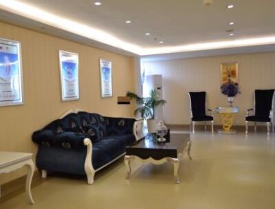 成都趙善軍博士醫(yī)療美容醫(yī)院