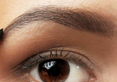 貴陽(yáng)男士做抽脂醫(yī)生