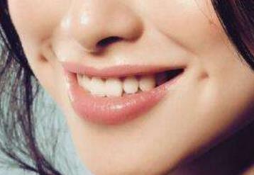 鄭州綜合隆胸醫(yī)生