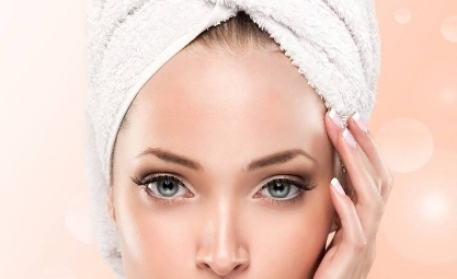 烏魯木齊植發(fā)行業(yè)領(lǐng)先者盤點(diǎn)：碧蓮盛、雍禾再度獲得榮譽(yù)！信賴口碑彰顯實(shí)力！