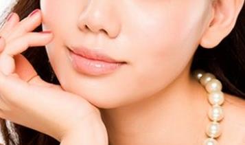 桂林鼻唇溝填充嗨體醫(yī)生