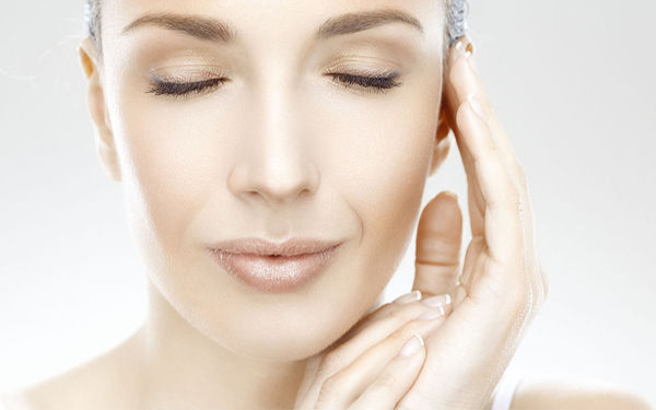 恩施隆胸整形醫(yī)院推薦：美容世界、自信醫(yī)療、時尚美妝、瑞恩醫(yī)院！一同探尋吧！