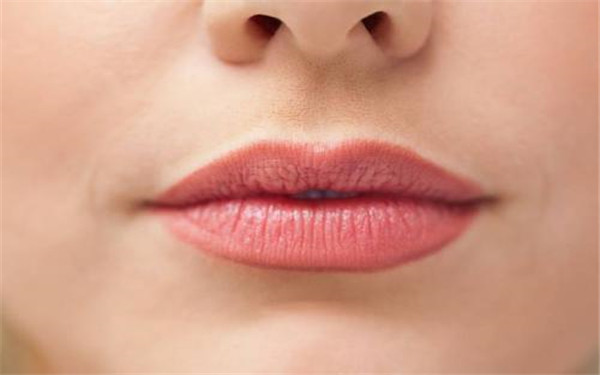 北京自體脂肪填充痘疤醫(yī)生