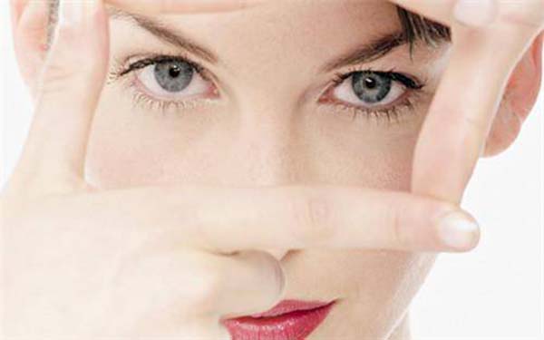 排名靠前的大連口腔科醫(yī)院推薦！超值種植牙套餐來襲！