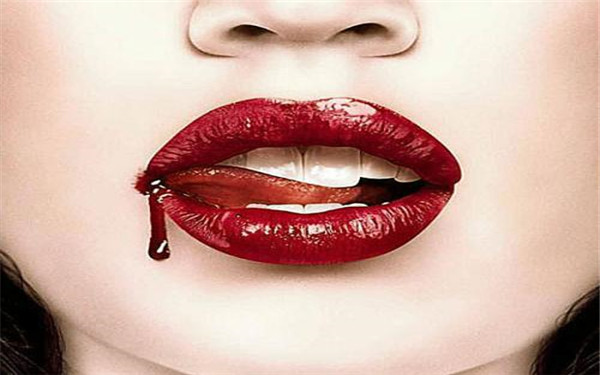 溫州動(dòng)感無痕隆胸醫(yī)生