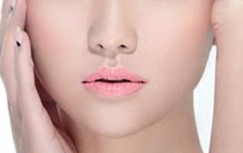 北京細(xì)胞填充淚溝醫(yī)生