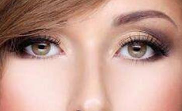 長沙硅膠隆鼻手術(shù)醫(yī)生