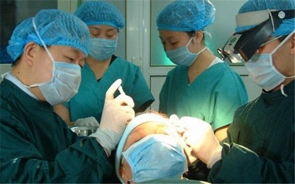 汕頭冰爽無痛脫毛醫(yī)院2023，閃耀新指南！