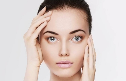 合肥去額頭紋醫(yī)院排行榜發(fā)布！2023年絕對(duì)正規(guī)可信賴的活細(xì)胞整形美容醫(yī)院推薦！