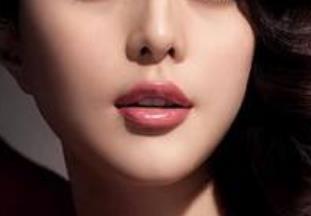 西安縫線重瞼醫(yī)生