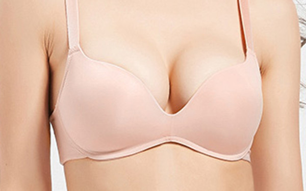 重慶哪些醫(yī)院有專業(yè)的胸部膨體取出技術(shù)？2023比較權(quán)威的醫(yī)院排行榜TOP10強(qiáng)熱評(píng)名單揭曉！