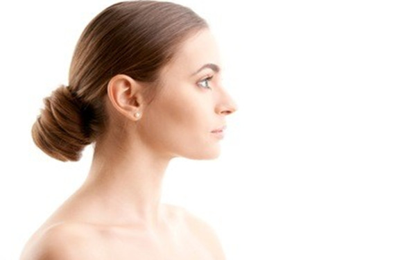 2023年哪家整形醫(yī)院能夠有效去除頸部皺紋？醫(yī)療美容機(jī)構(gòu)排名速查！