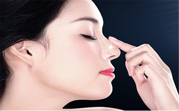 南京哪些醫(yī)院能夠有效填充和改善頸部皺紋凹陷？2023年榜單推薦前10家！