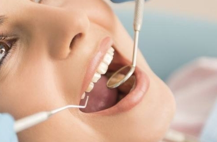 2023年深圳高口碑的精雕抬頭紋醫(yī)院推薦，讓您遠(yuǎn)離墊鼻梁填充術(shù)！