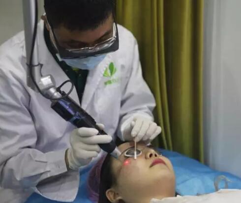 長沙星雅整形激光祛斑中