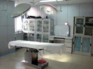 南京醫(yī)科大學(xué)第二附屬醫(yī)院整形美容中心激光去眼袋價(jià)格如何？術(shù)后要注意什么？