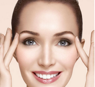 武漢天申醫(yī)療美容門診部激光去黑眼圈