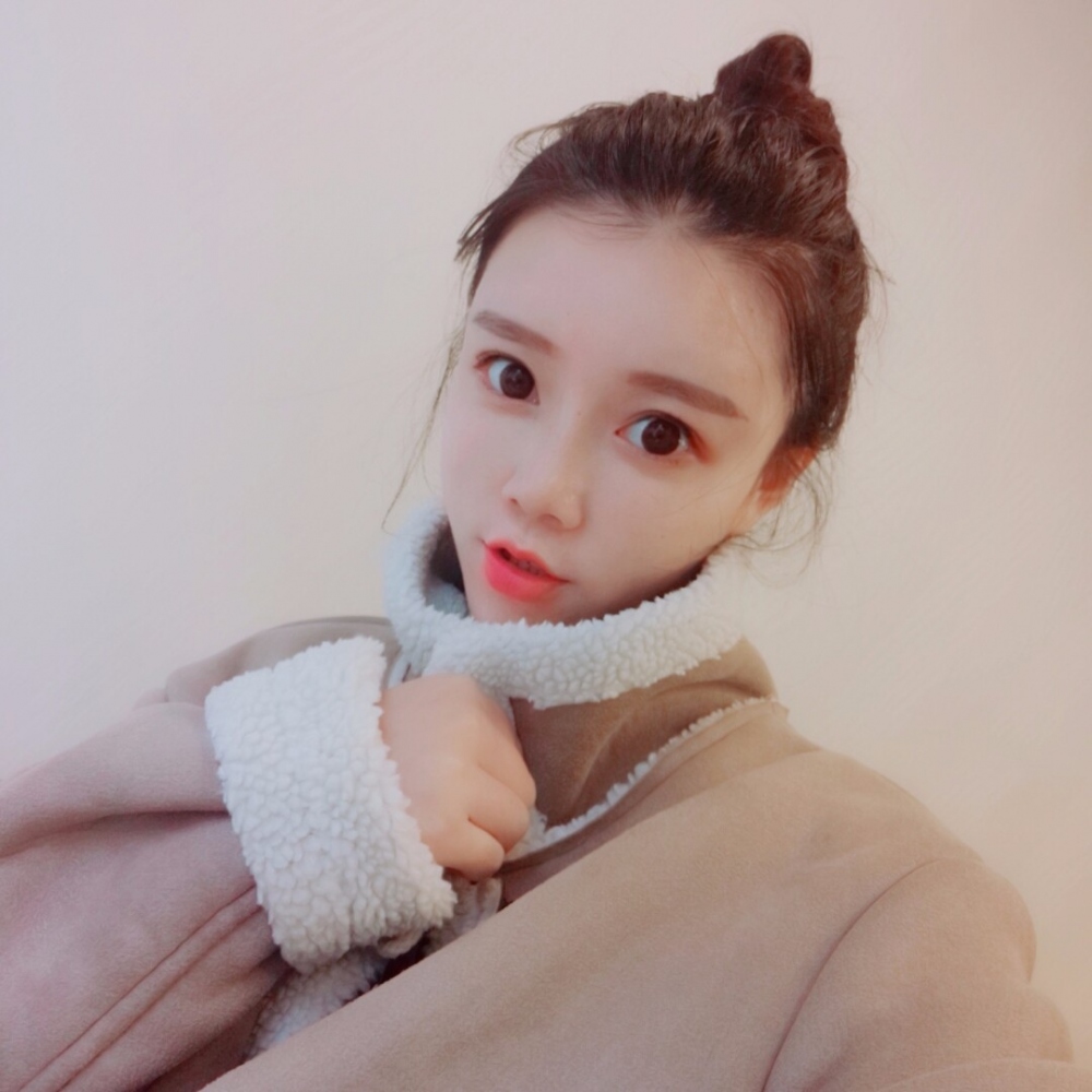 山西伊特雅整形醫(yī)生王鳳芹自體脂肪豐面頰+V-LINE瓜子臉手術(shù)案例效果圖 山西伊特雅整形醫(yī)生王鳳芹自體脂肪豐面頰+V-LINE瓜子臉手術(shù)案例效果圖