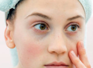 鄭州壹加壹醫(yī)療美容醫(yī)院激光去黑眼圈