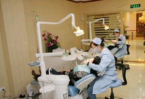 遵義利美康整形醫(yī)院雙眼皮修復(fù)時(shí)間？?jī)r(jià)格如何？