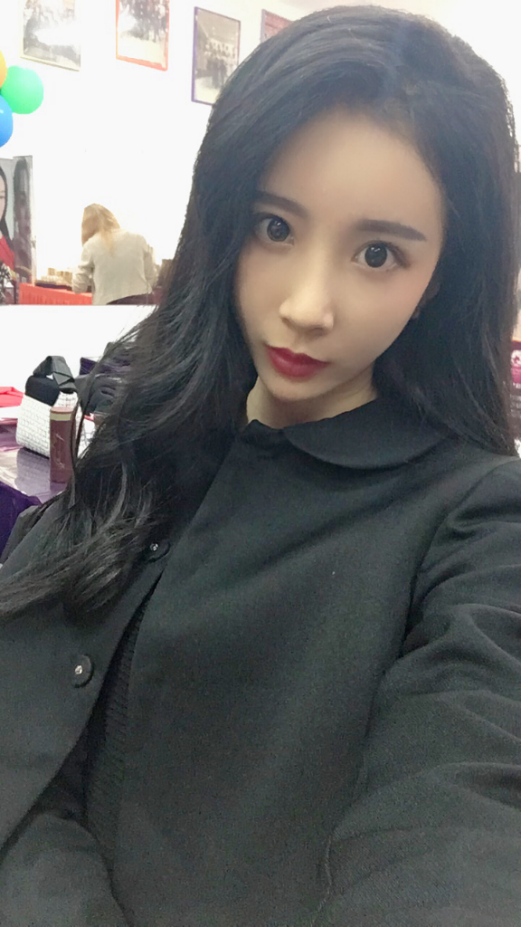 西安高一生醫(yī)療美容醫(yī)院網(wǎng)購恒醫(yī)生做自體脂肪全臉填充案例效果對比圖