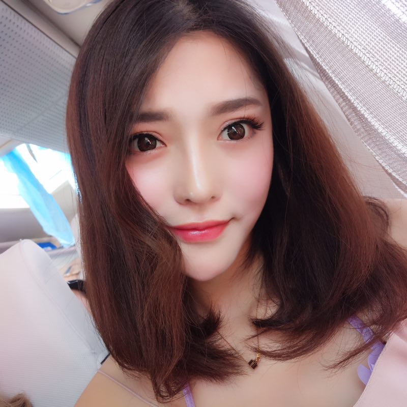 鄭州童一顏整形醫(yī)生李永勝做假體隆鼻+耳軟骨隆鼻案例效果對(duì)比圖 鄭州童一顏整形醫(yī)生李永勝做假體隆鼻+耳軟骨隆鼻案例效果對(duì)比圖