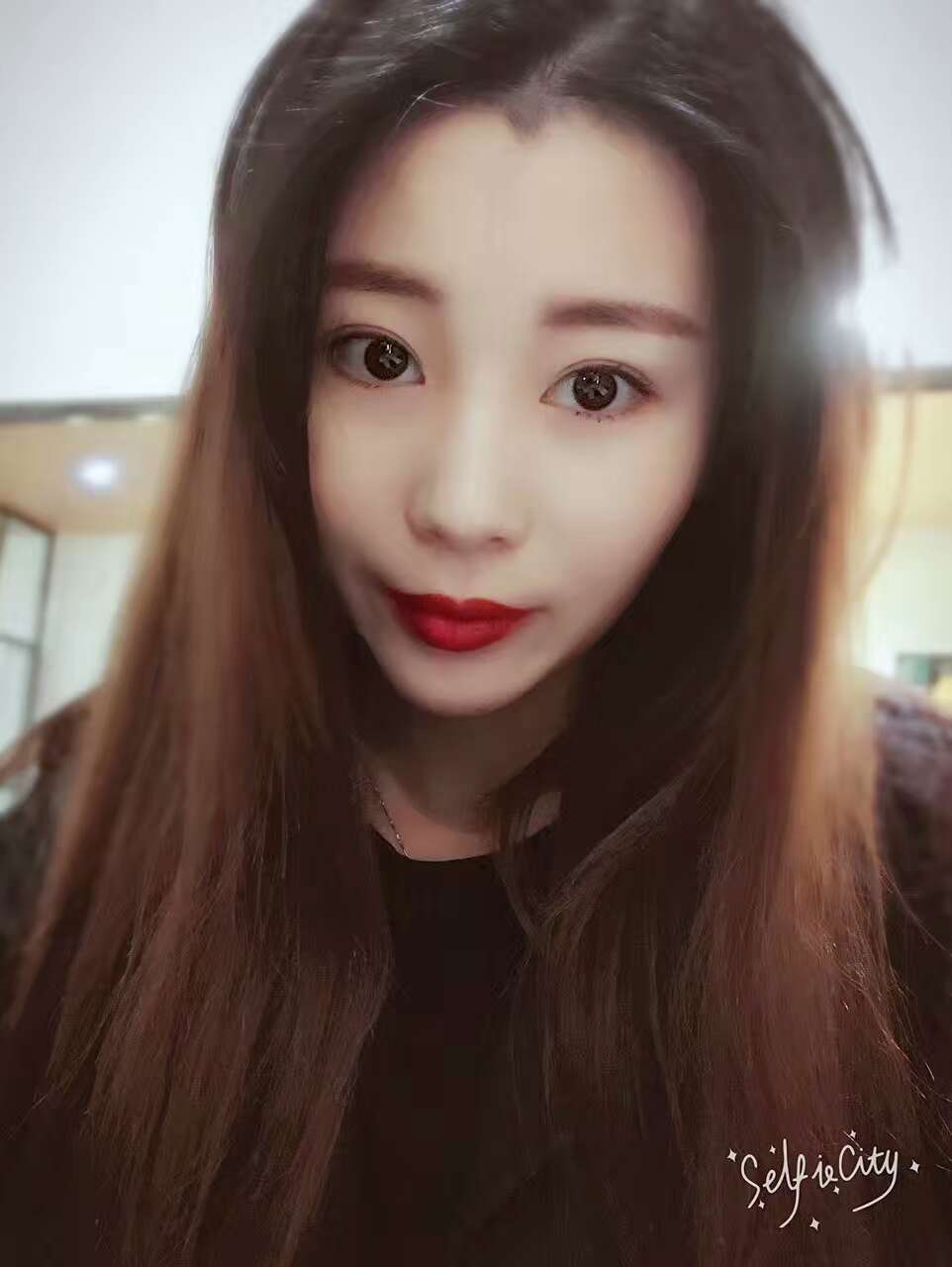 桂林新華醫(yī)療美容醫(yī)生李新華做雙眼皮手術(shù)怎么樣？李新華雙眼皮手術(shù)案例