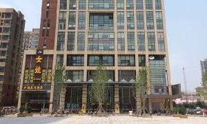 秦皇島釹娃整形假體隆鼻能保持多久？價(jià)格貴嗎？