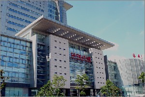 蘇州大學(xué)附屬第二醫(yī)院鼻翼縮小疼嗎？術(shù)后如何護(hù)理？